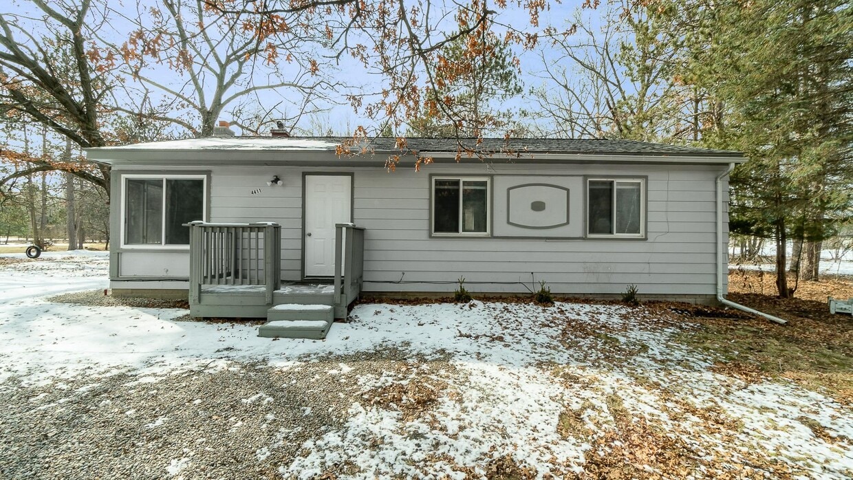 4411 Dublin Ave, Midland, MI 48642 House Rental in Midland, MI