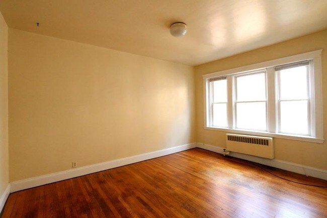 Building Photo - 12 Wendell St