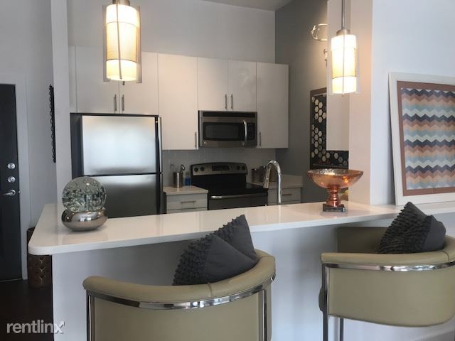 1 br, 1 bath - 49 W Colonial Dr - 1 br, 1 bath  - 49 W Colonial Dr