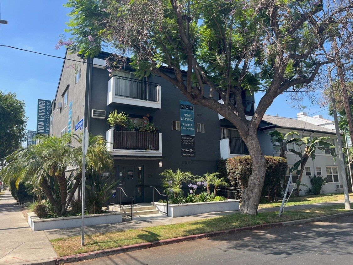 Hollywood OffVine Apartments in Los Angeles, CA Westside Rentals