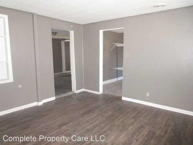 Building Photo - 3 br, 1 bath House - 1413 S Brotherton