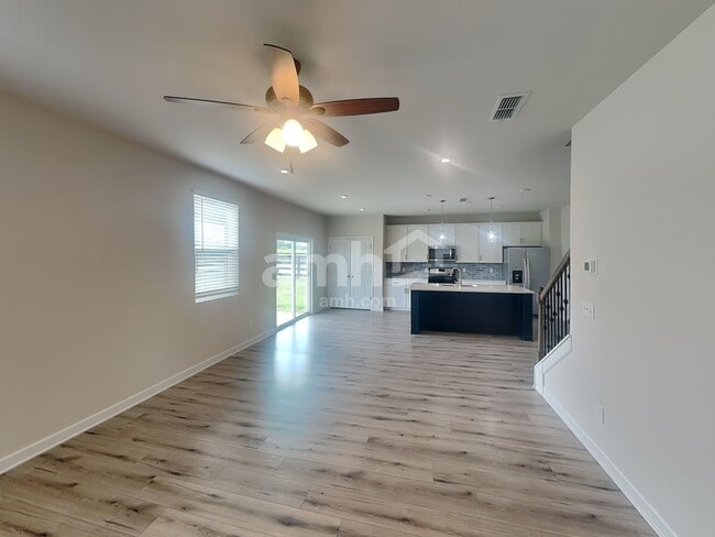 Foto del edificio - 4317 Fieldcrest Dr