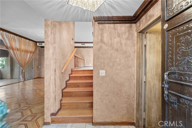 Foto del edificio - 5282 Lindley Ave