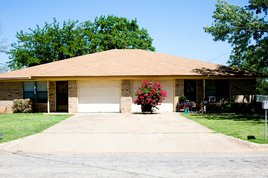Building Photo - 101 Briarwood Ln