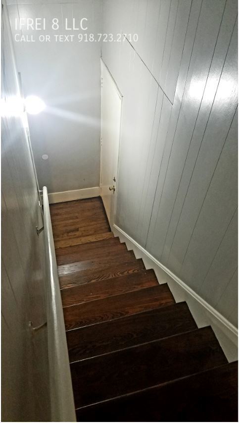 Foto del edificio - 105 N Xanthus Ave