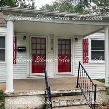 Building Photo - 2710 Lindsey Dr