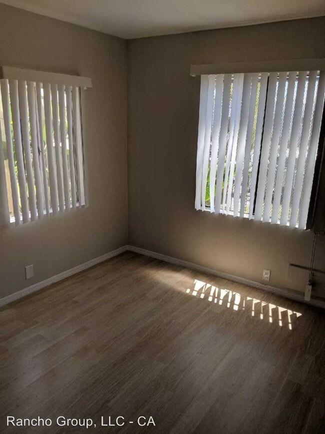 Foto del edificio - 1135 E 67th St