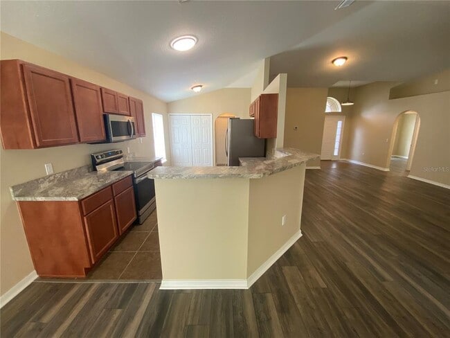 Building Photo - 2129 Aitkin Loop