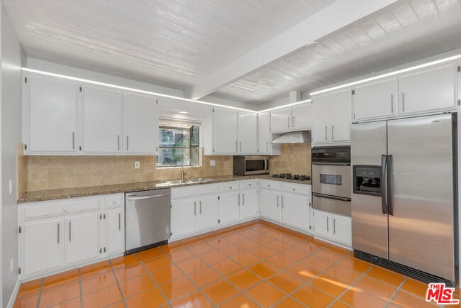 Foto del edificio - 3352 Oak Glen Dr