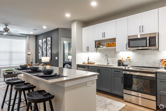 2HAB, 2BA - 1,183 ft² - Mason + Mill