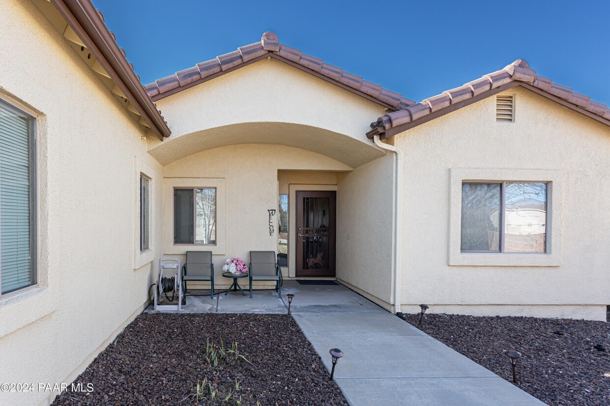 7236 Pinnacle Pass Dr, Prescott Valley, AZ 86315 House Rental in