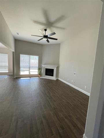 Building Photo - 4021 Angelina Dr