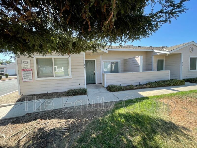 421 N Park St, Visalia, CA 93291 House Rental in Visalia, CA