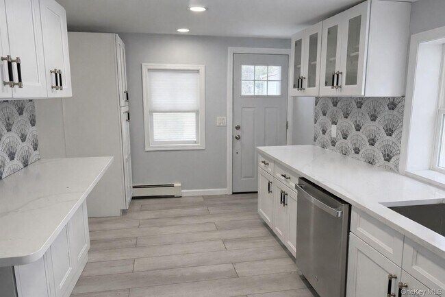 Foto del edificio - 70 S Cottage St