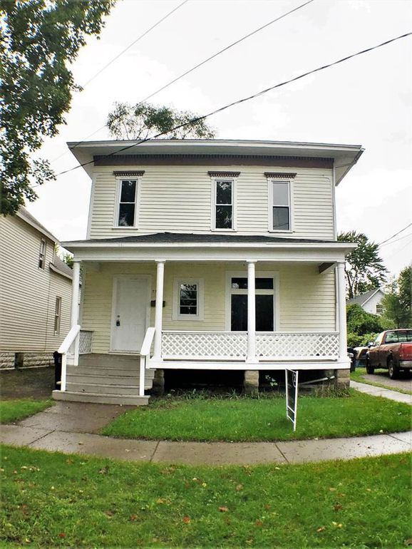 Primary Photo - 210 S Catherine St