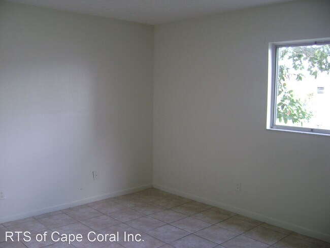 Building Photo - 4814 Manor Ct