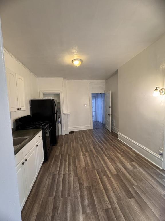 Photo - 585 Forest Ave House