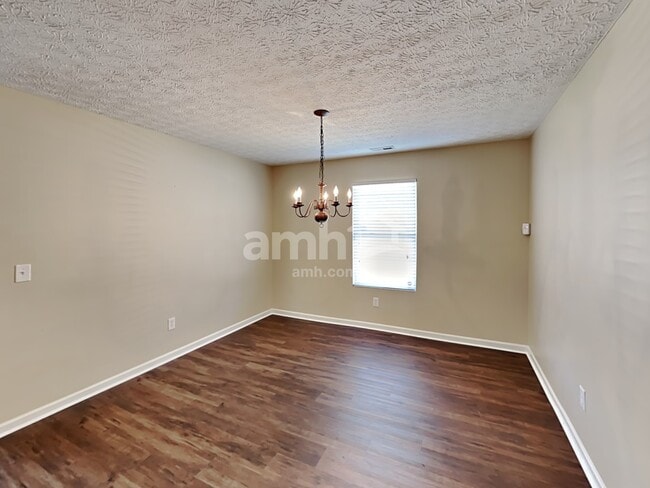 Building Photo - 8157 Grant Park Ave