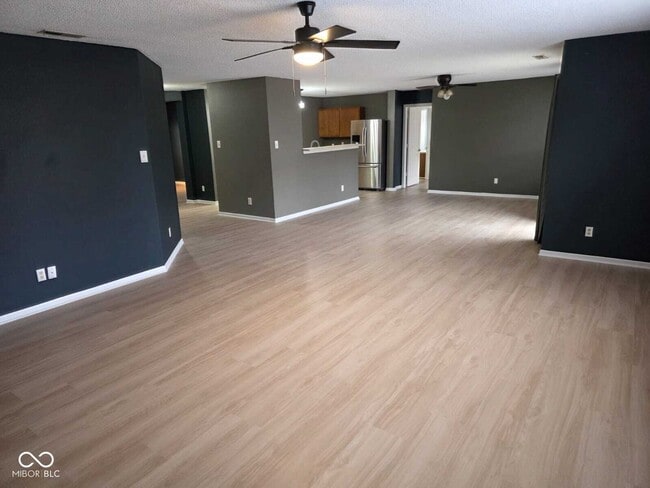 Building Photo - 14283 Refreshing Garden Ln