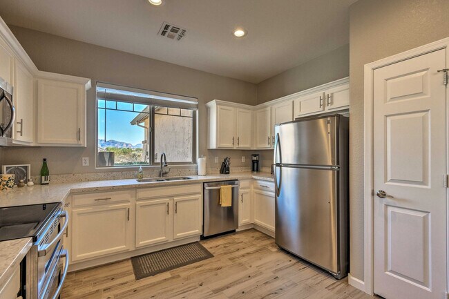 Foto del edificio - 8226 S Hidden Trail Ct