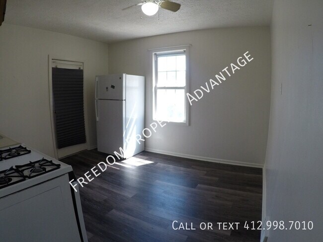 Building Photo - 287 14th St. - Economy Boro