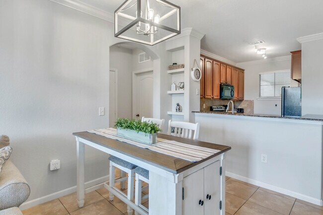 Foto del edificio - 903 Charo Pky