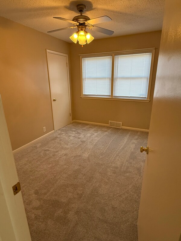 Foto del edificio - 711 S 68th Ave