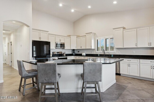 Foto del edificio - 14238 E Morning Vista Ln
