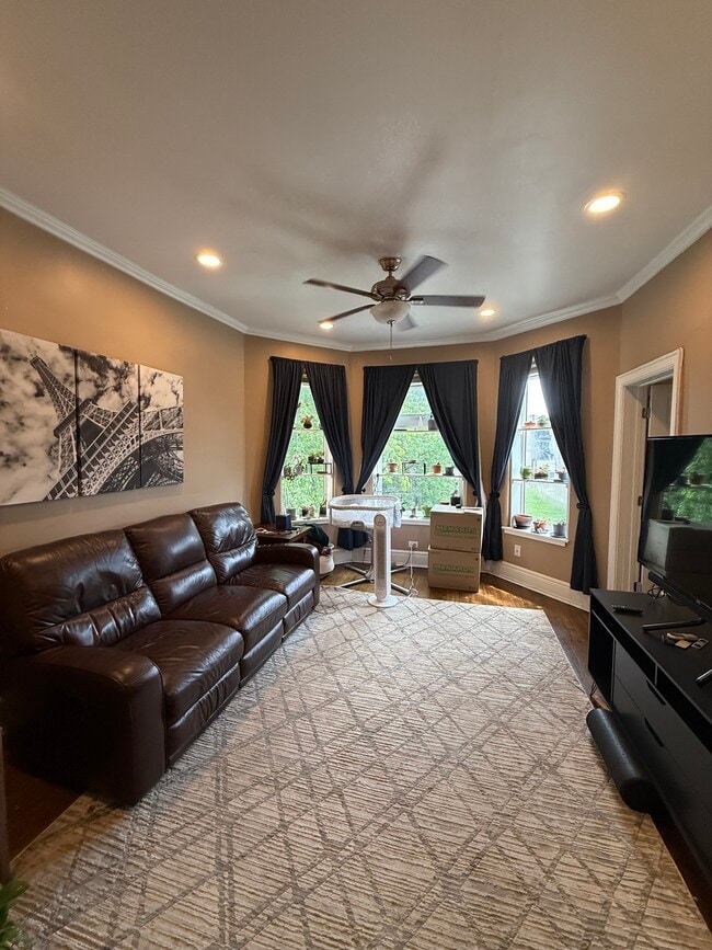 Foto del edificio - 3252 W Crystal St