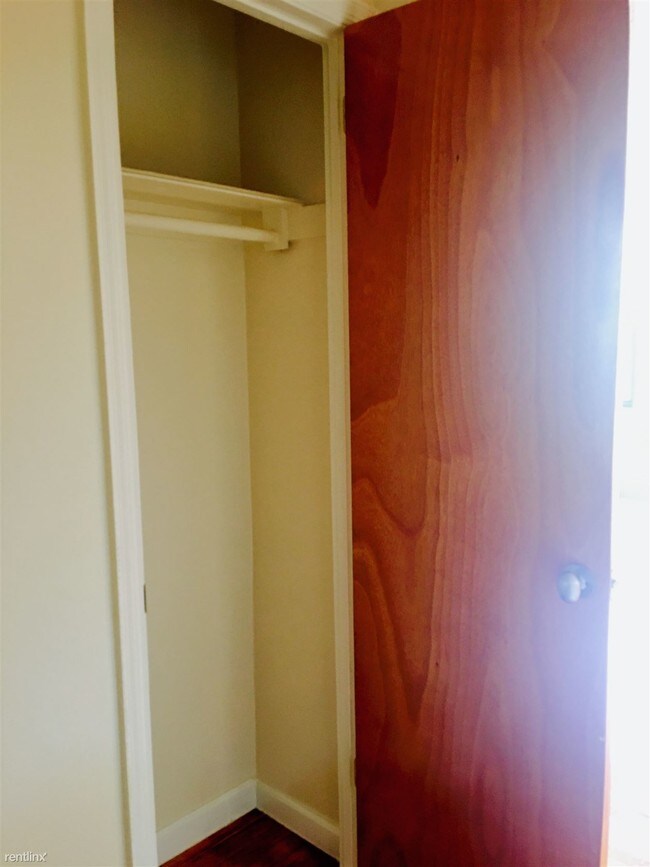 Foto del edificio - 14815 Lowe Ct