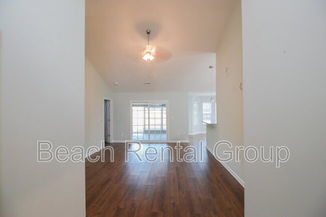 Building Photo - 35 Palmetto Green Dr