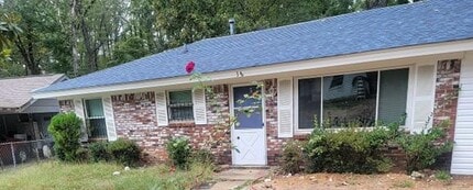Building Photo - 38 Southern Oaks Dr