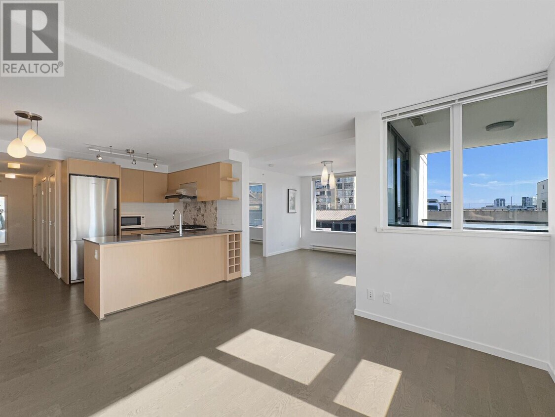 Photo principale - 7979-7979 Firbridge Way