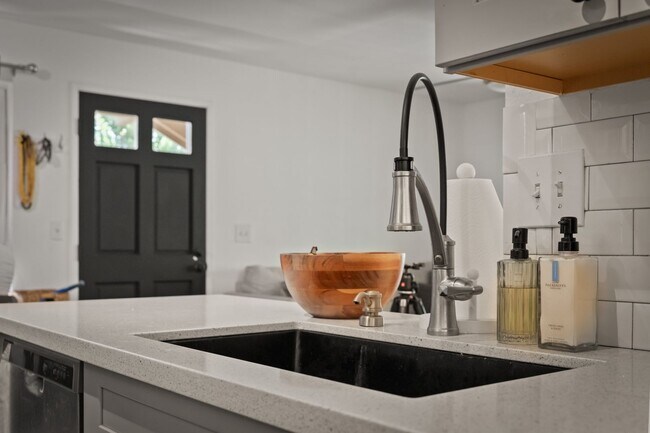 Foto del edificio - Kihei Villages - Unfurnished upstairs unit 2 bd/1.5 bath. Nicely remodeled.