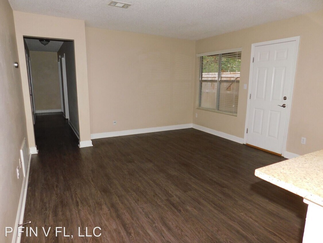 Primary Photo - 3 br, 2 bath House - 90 Moonflower Ct