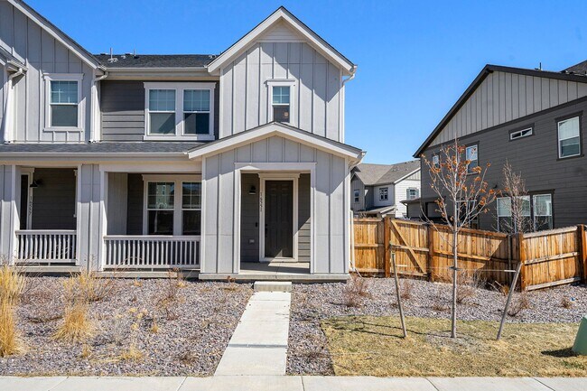 Foto del edificio - Modern Paired Home in the highly sought after Baseline neighborhood of Broomfield, CO! This beaut...