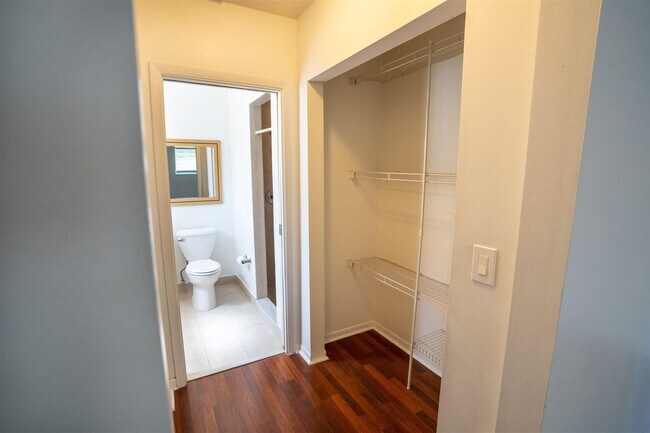 Foto del edificio - 712 SW 4th Ave