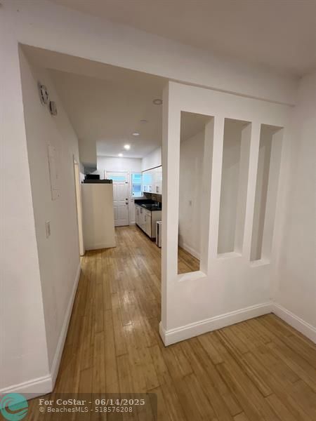 Foto del edificio - 8080 Tatum Waterway Dr