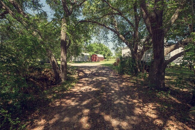 Foto del edificio - 15222 County Rd 436