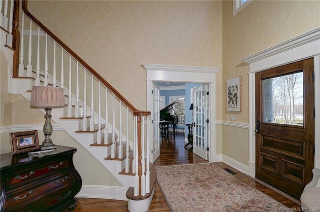 Foto del edificio - 63 Canterbury Ln