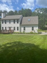 Building Photo - 7 Racoon Ln