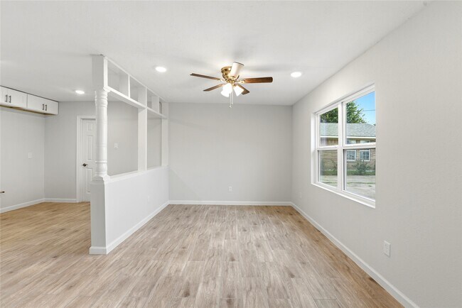 Foto del edificio - 7010 Brownsville St