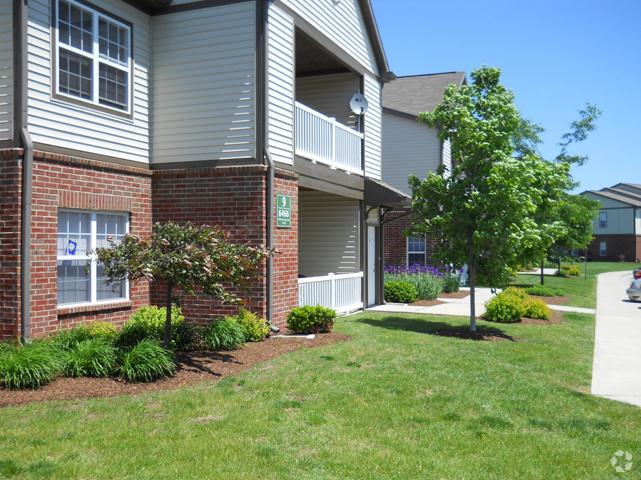 Primary Photo - Gateway Crossing Apartment Homes