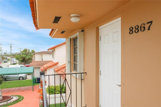 Foto del edificio - 8867 SW 36th St