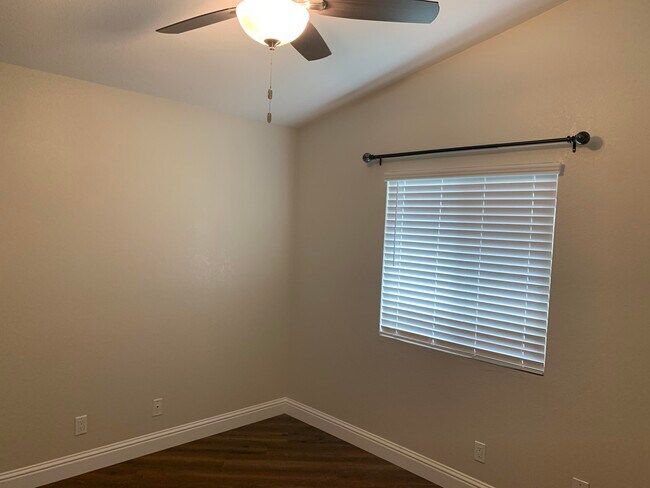 Building Photo - 68135 Molinos Ct