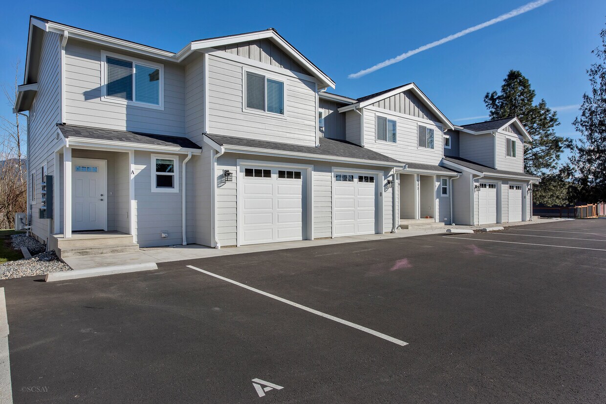 Foto principal - 802 Nooksack Rd