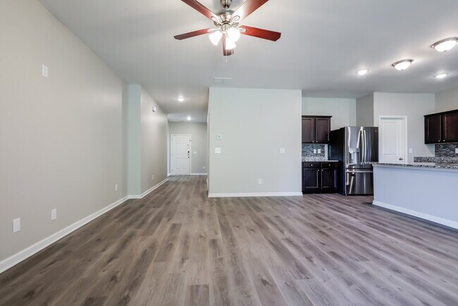 Building Photo - 29 Alexander Ln