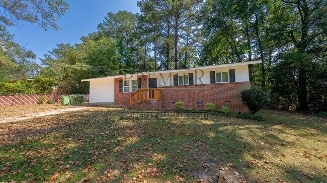 Building Photo - 5808 Fairchild Dr