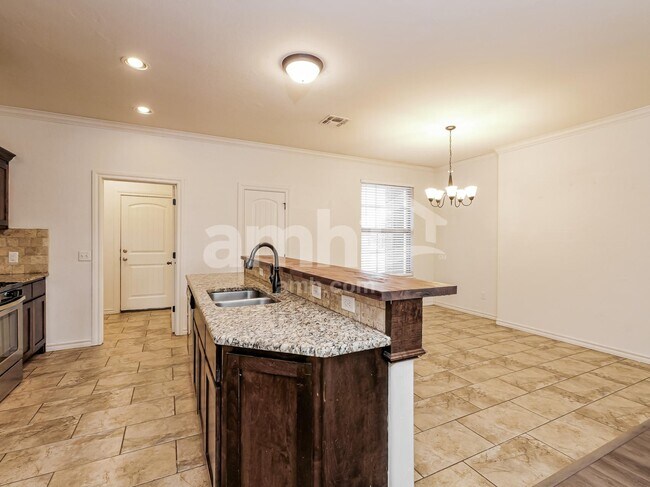 Foto del edificio - 4800 Limestone Dr