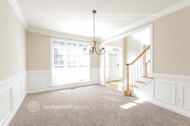Foto del edificio - 419 Belvedere Ln